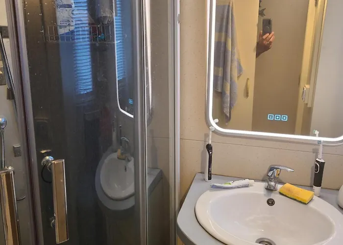 Dağ evi En Bois Climatise A 300 M De La Marina Di 6 Personnes *