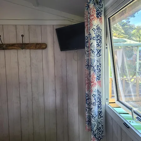 En Bois Climatise A 300 M De La Marina Di 6 Personnes Sorbo-Ocagnano